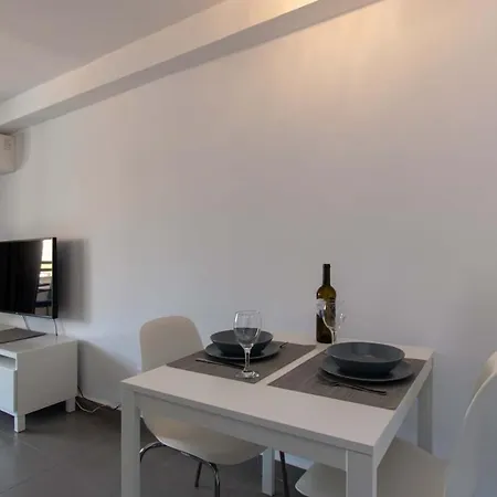 Santa Maria 135 - With Air Conditioning And Pool View Адехе