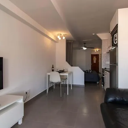 Апартаменты Santa Maria 135 - With Air Conditioning And Pool View