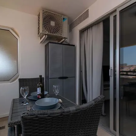 Santa Maria 135 - With Air Conditioning And Pool View *