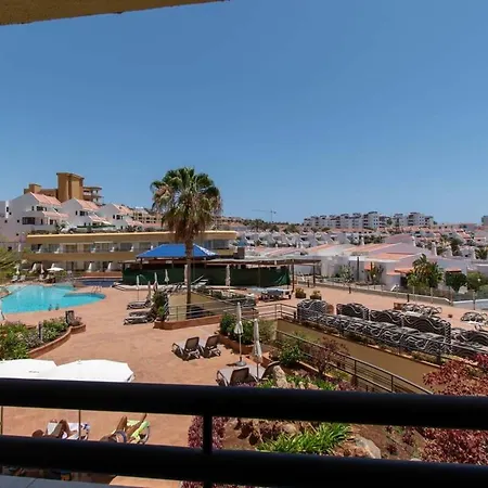 Santa Maria 135 - With Air Conditioning And Pool View Apartment