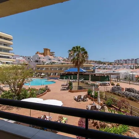 Apartment Santa Maria 135 - With Air Conditioning And Pool View